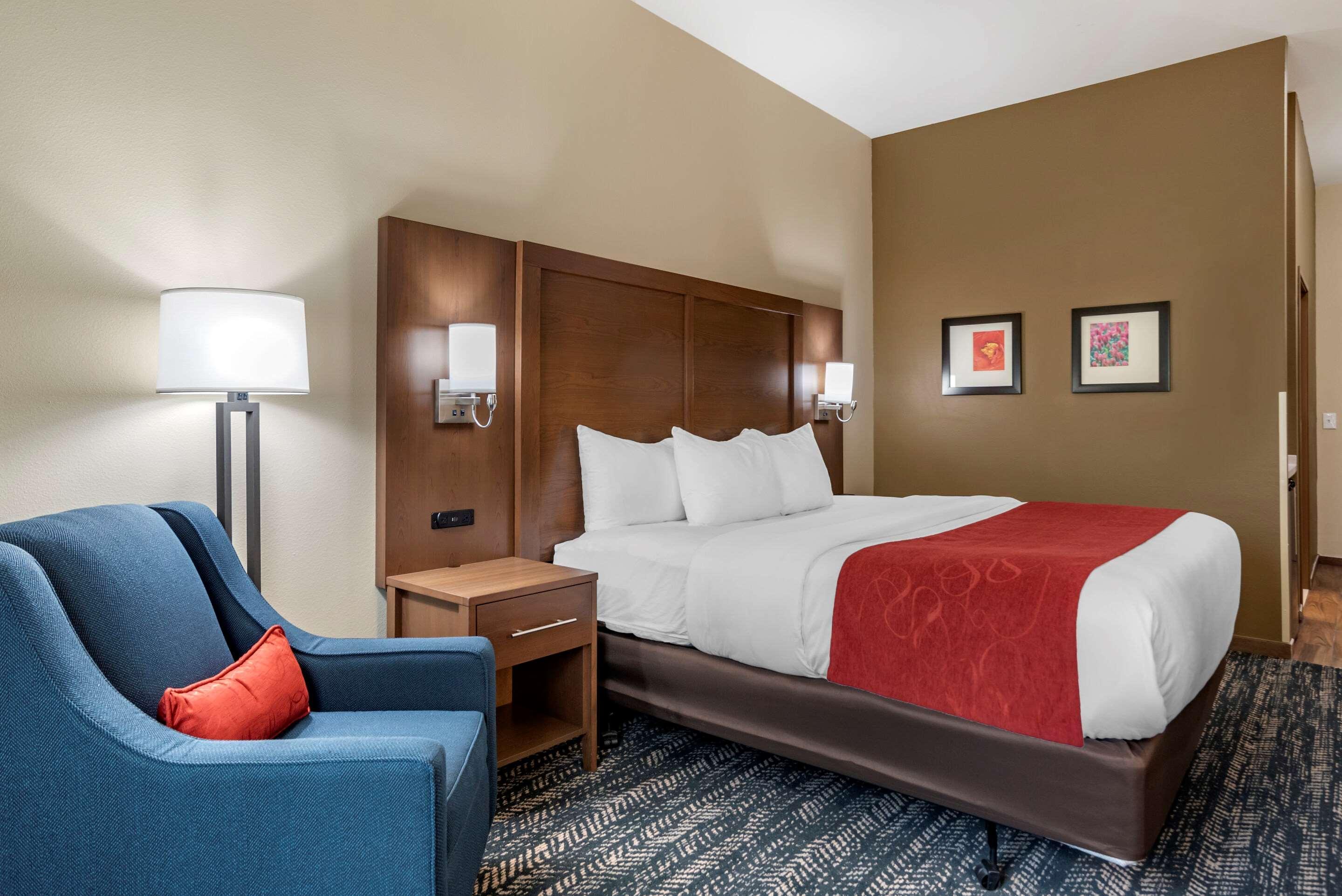טסקלוסה Comfort Inn & Suites Downtown Near University מראה חיצוני תמונה